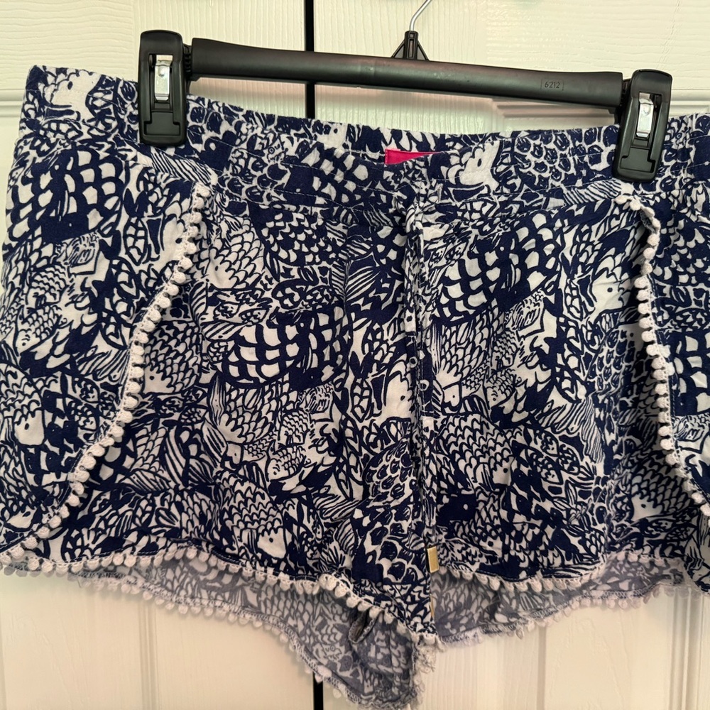Lilly Pulitzer for Target Navy & White Floral Pom-Pom Trim High Waist Shorts